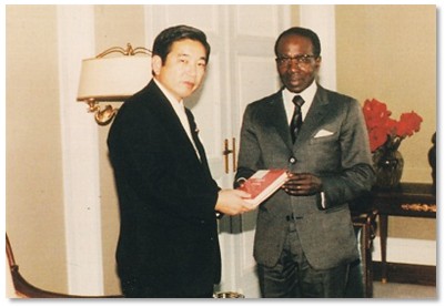 セネガル　サンゴール初代大統領